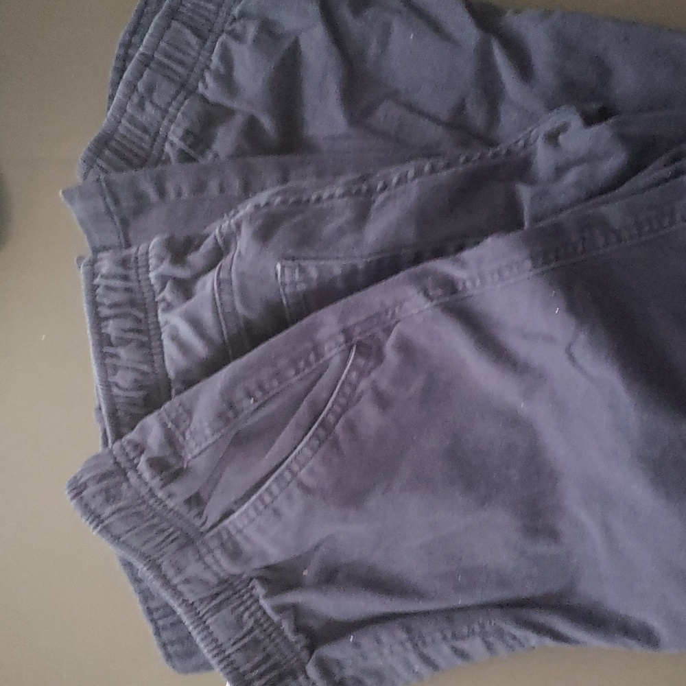 Lot if 3 Boys size 10/12 Wonder nation pants.